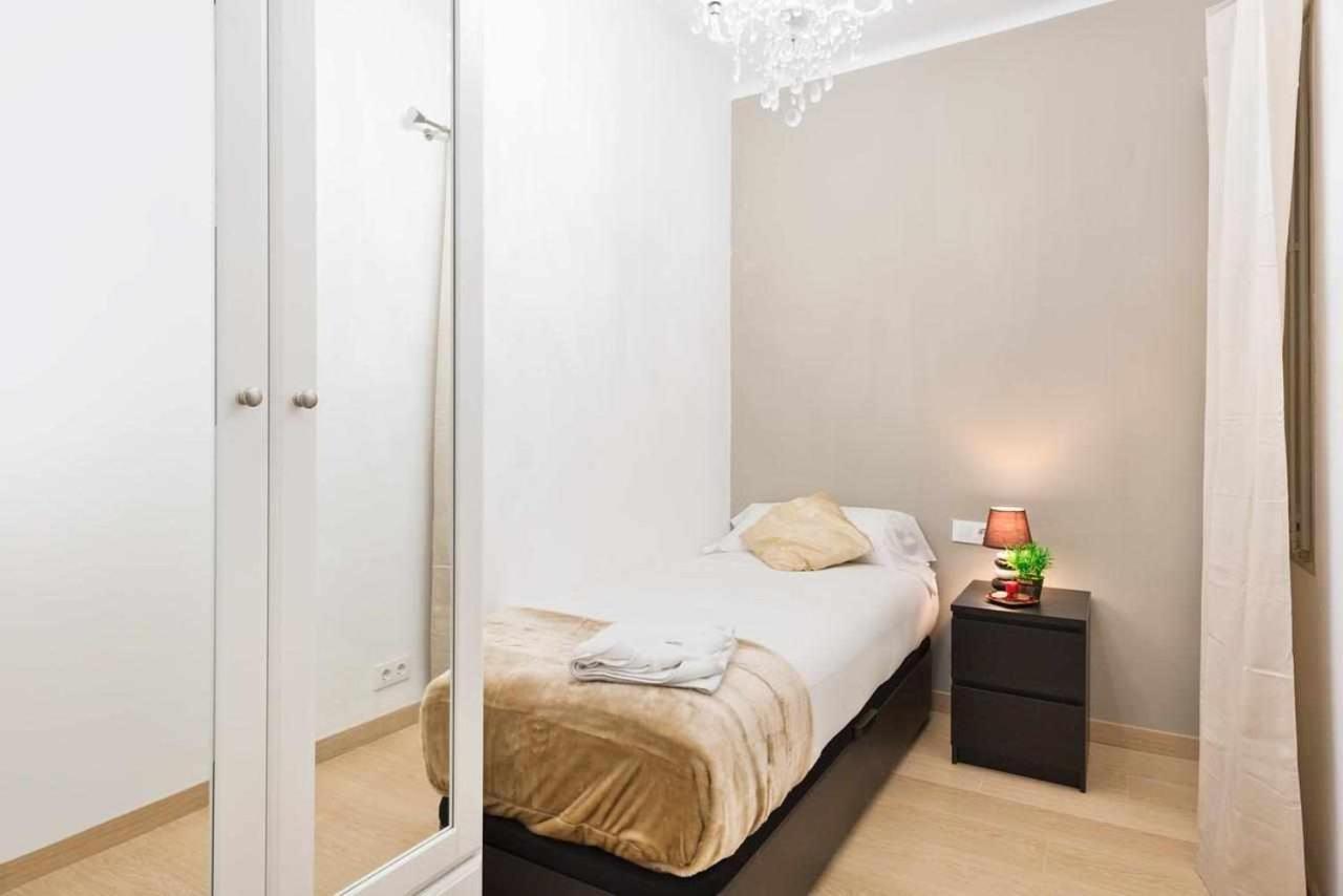 Apartment Eduardo Barcelona Ngoại thất bức ảnh